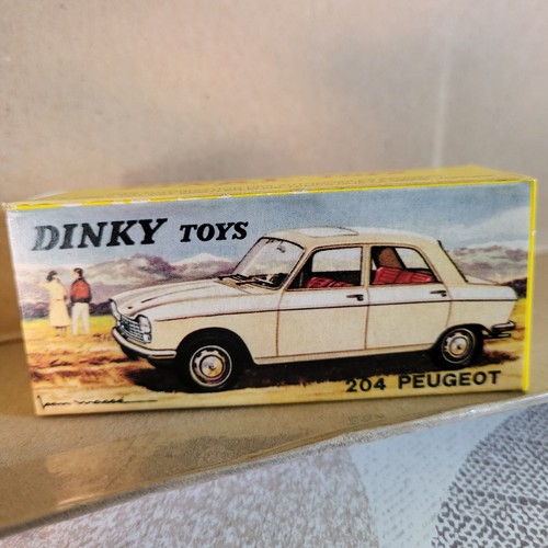 Boite vide dinky - boite,