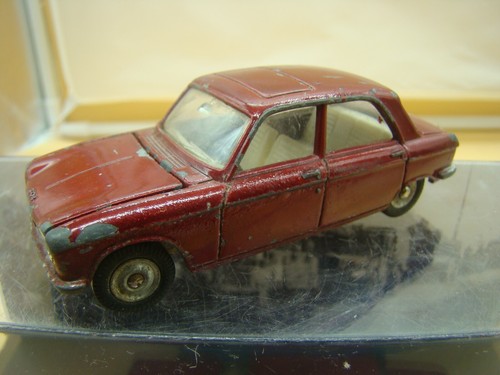 Peugeot 204 ouvrante - peugeot,